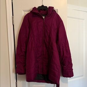 Motherhood Women's Puffer Jacket - Rich Burgundy